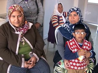 'Herkes O'nu Okuyor' kampanyasına Romanlar 4 bin kişiyle destek veriyor