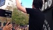 Die Toten Hosen street show Buenos Aires - Rockaway beach Vom sings!!!