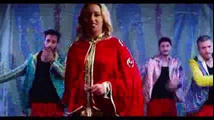 Zina Daoudia - 100TIHA (Exclusive Music Video) - (زينة الداودية - صنطيحة (فيديو كليب حصري