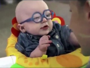 Un bébé malvoyant a une superbe réaction en découvrant le visage de sa maman pour la première fois - vidéo Dailymotion