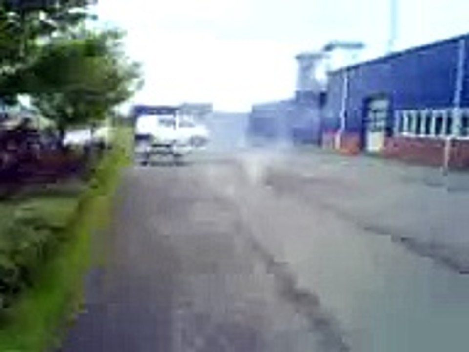 KNO3-Sugar smoke bomb