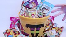 Halloween Trick-Or-Treat Big Bucket Surprise / Shopkins, Unicorno, Simpsons, Disney Toy Story