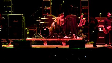 Sum 41 - Fat Lip [HD] live