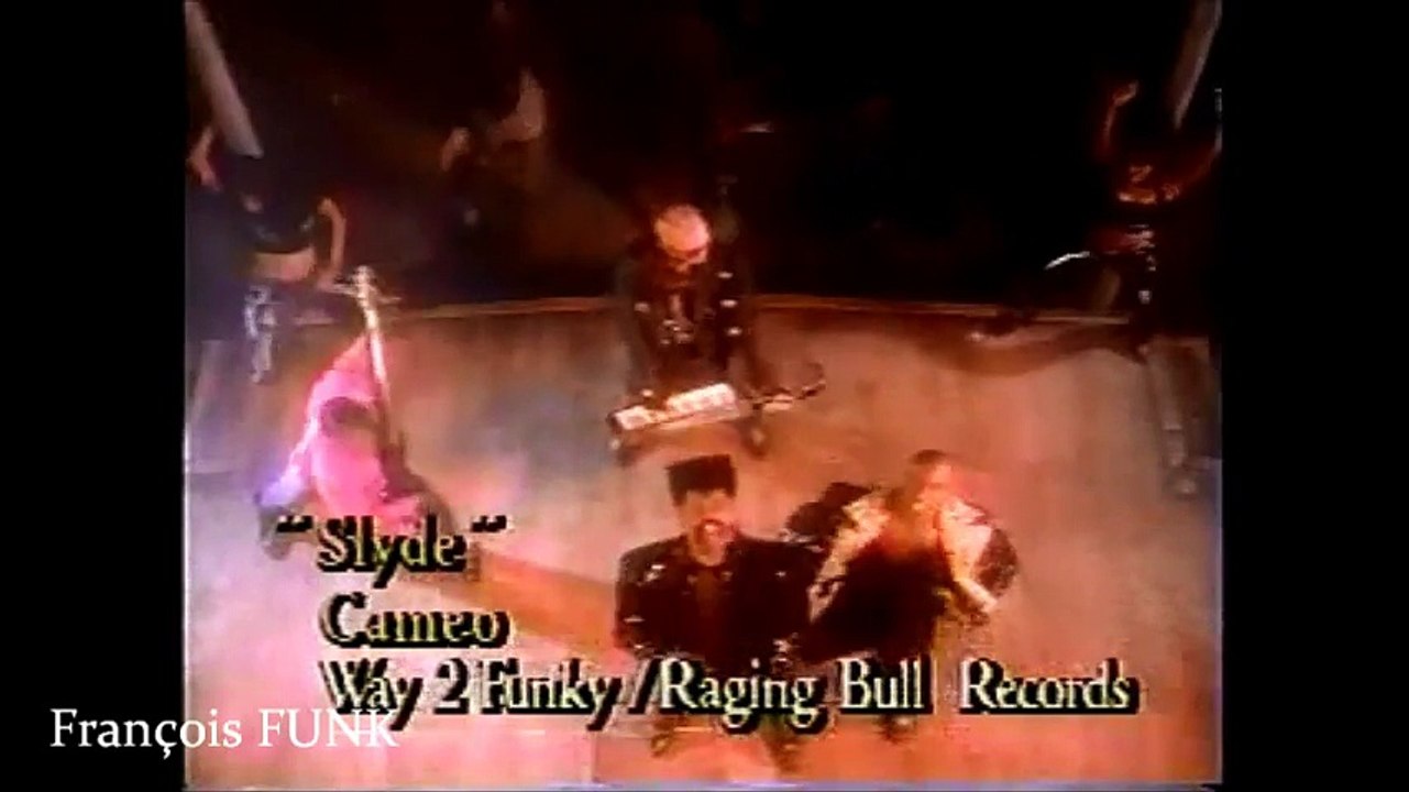 Cameo - Slide