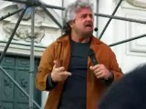 Beppe Grillo a piazza Navona