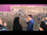 Iran - Renzi visita al Museo archeologico (13.04.16)