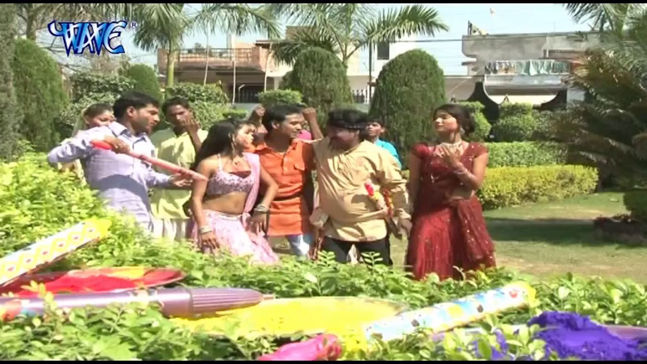 रंगवा डालल जाई चोली में - Bhauji Ho man Fagua Me Rakha - Bhojpuri Hot Holi Songs 2016