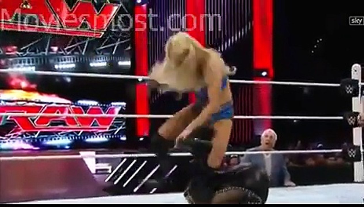 Natalya vs Charlotte Full Length Match RAW 11-4-2016 Full Show 11th