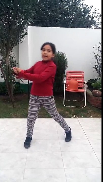 La coreografia de limbo de vicky y flor