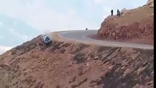 car jeep accident from mountain in race