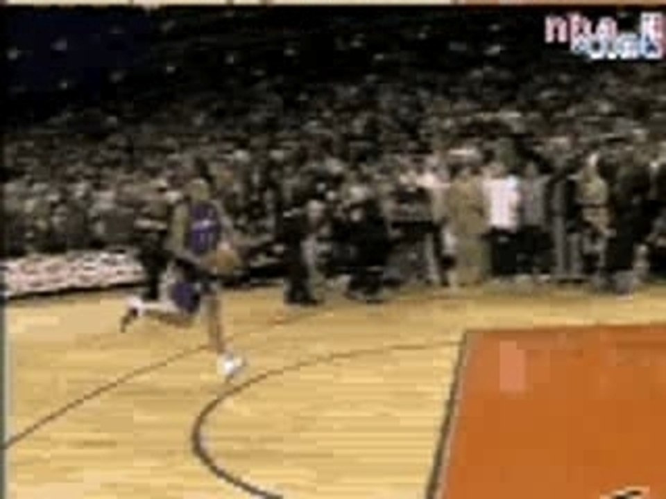 VINCE CARTER SUPERMAN DUNK