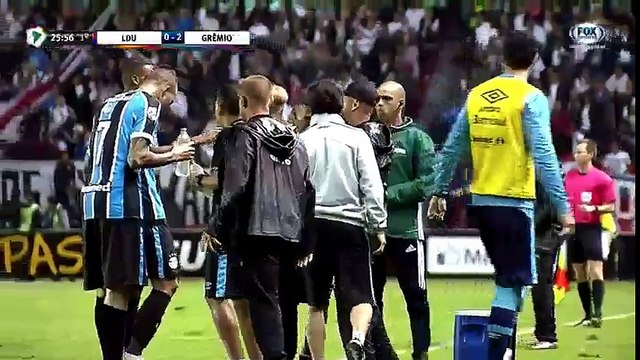 LDU Quito 2-3 Gremio Highlights Apr 14, 2016