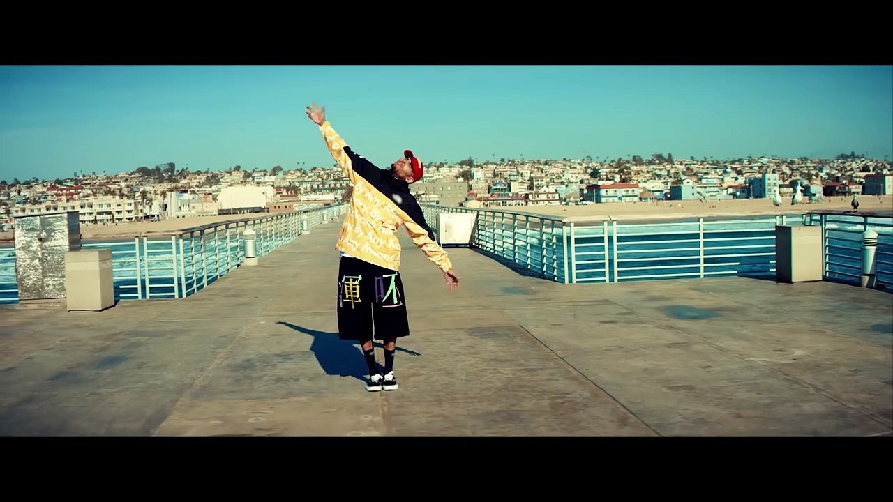 paradise-benny benassi & chris brown