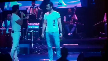 Aatif Aslam Vs Sonu Nigam In Concert See Who Wins..