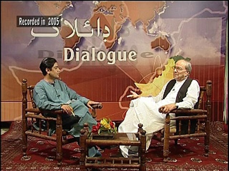 AGHA SALEEM with SINDHTV 13 04 2016 part 01 of 03