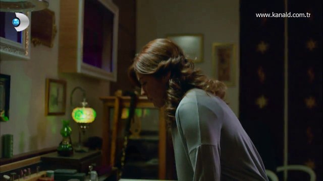 Poyraz Karayel 53. Bölüm - Cem Adrian - Herkes gider mi?