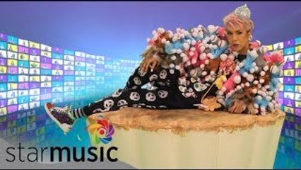 Vice Ganda - Wag Kang Pabebe (Official Music Video)