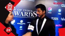 Shah Rukh Khan's Raees release date to be postpone - Bollywood News - #TMT
