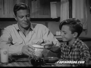 1960s BORDEN'S COTTAGE CHEESE COMMERCIAL - FURY CAST