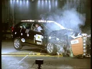 Crash test audi a3 1.6 euroncap (2003)