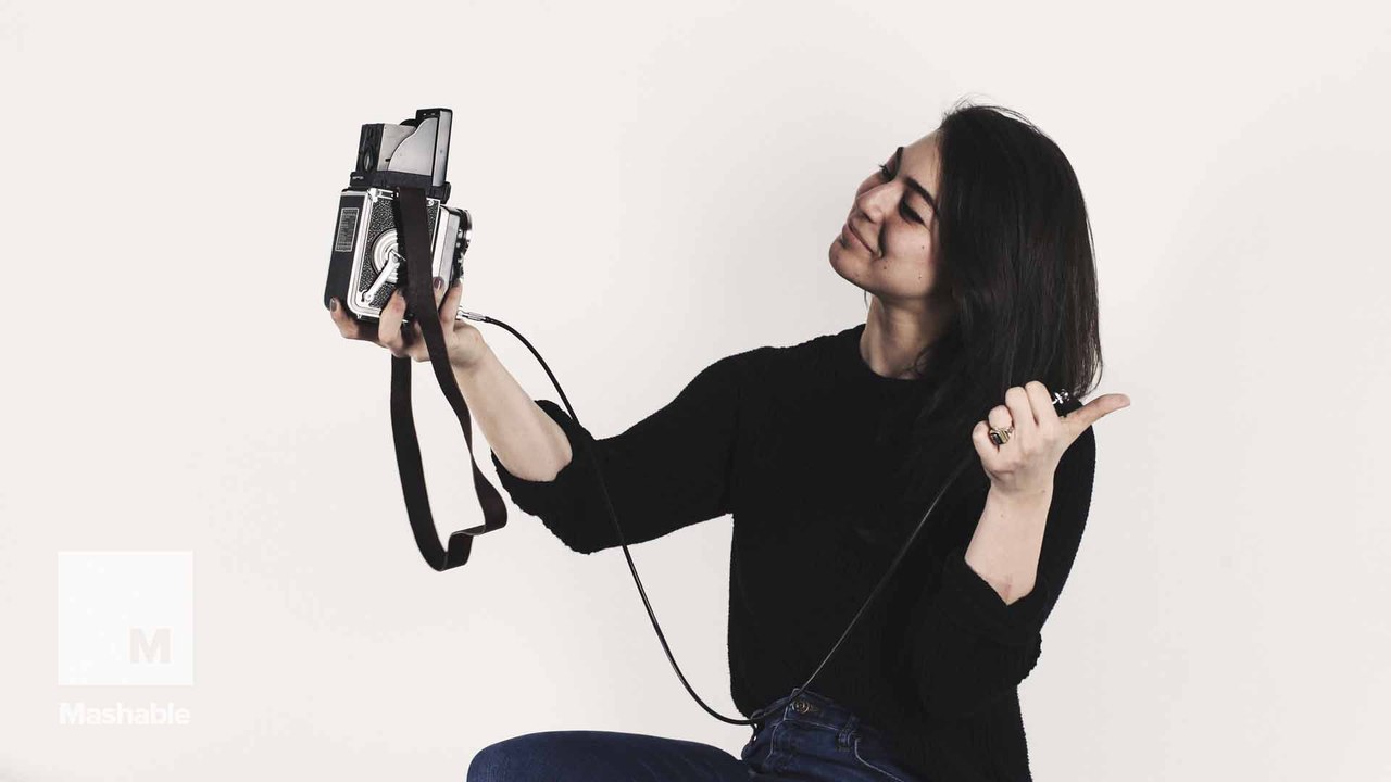 #TBT: Dreamy vintage '40s film camera takes v cool selfies
