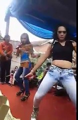 Olivia Septy Nurhelvia (Goyang Hot Sambalado)