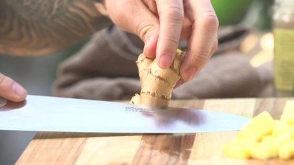 Fast and Easy Ginger Peeling Hack