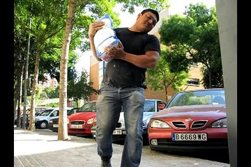 Añoranza de Jorge Guerrero. Retratos de la inmigración venezolana en BCN