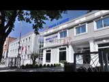 Report TV - Përleshje me armë në një lokal në Tiranë, shoqërohen 3 persona