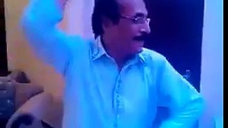 Qaim Ali shaw dancing
