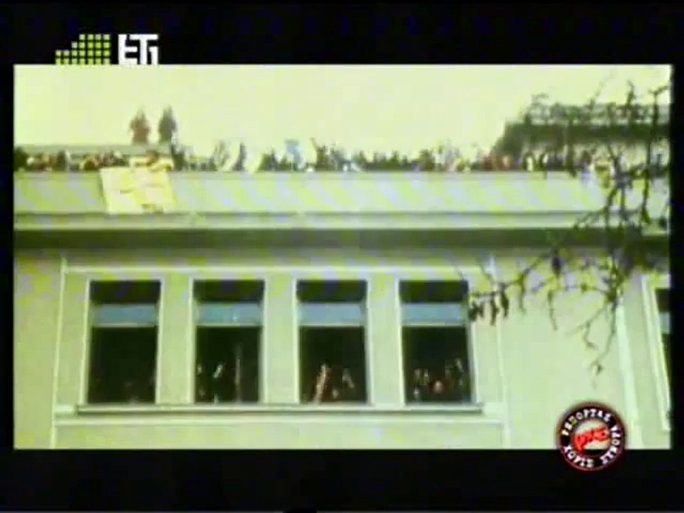 ΝΑΥΑΡΧΟΣ ΝΙΚΟΣ ΠΑΠΑΣ.Μου λέει η γυναίκα μου ΒΡΕ ΔΕΝ ΝΤΡΕΠΕΣΤΕ ΛΙΓΑΚΙ!!