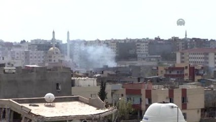 Teröristler Üs Gibi Kullandıkları Okul ve Diyaliz Ünitesini Ateşe Verdi