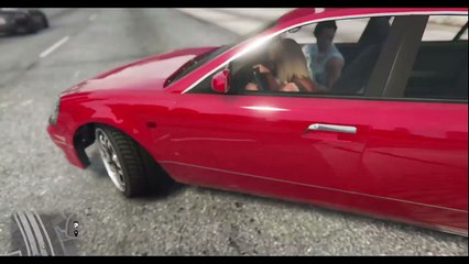 GamingFreak Challenges... GTA V: Grand Theft Frogger