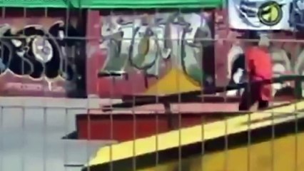 PEOPLE ARE IDIOTS Fail Compilation