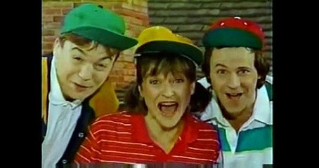 Happy Fun Ball (Original SNL Clip)