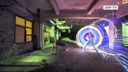 الرسم بالضوء  -رواق-