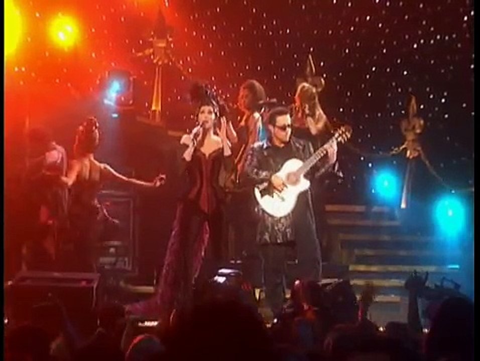 cher LIVE IN CONCERT 44