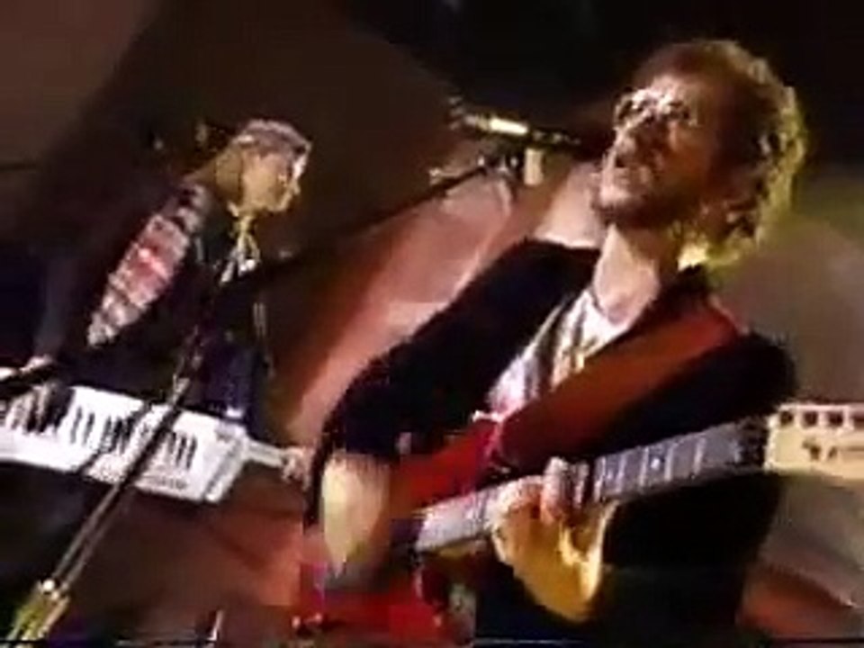 STRAWBERRY ALARM CLOCK (Live w/lyrics) - Incense & Peppermints