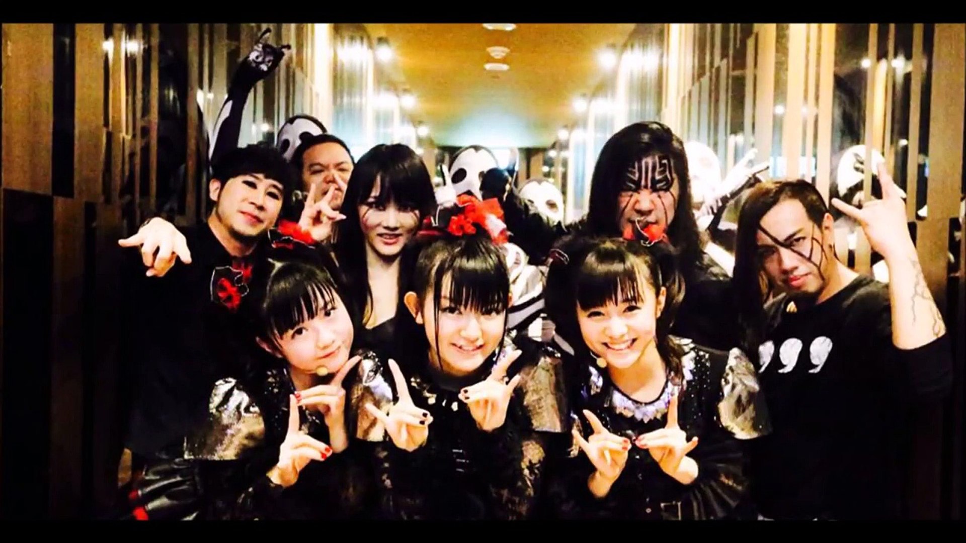 ⁣ベビーメタル（BABYMETAL）とレジェンド達の写メ集！ベビメタ