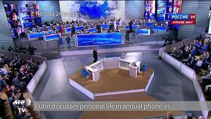 Putin discusses personal life in annual phone-in