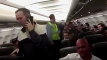 Jackass On JetBlue Flight Gets Kicked Off For Being Mouthy