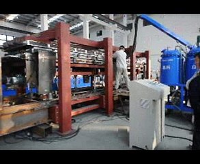 Ligne de production en discontinu des PU panneau sandwich polyuréthane