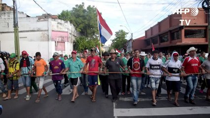 Unos 5.000 campesinos protestan en Asunción