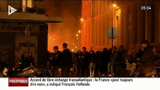 Violences et dégradations dans Paris après l'intervention de François Hollande à la télé