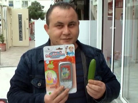 İnternetten telefon sipariş etti, gelen kutudan salatalık çıktı