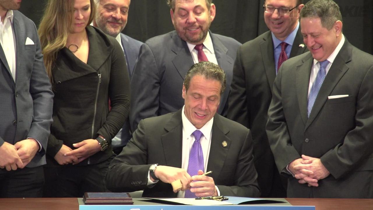 Gov. Cuomo, UFC fighter witness signing of MMA legalization bill
