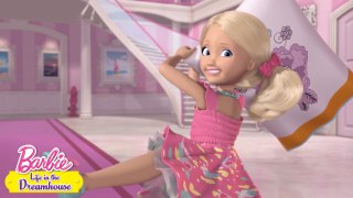 Sozinha na Dream House _ Barbie (1080p)