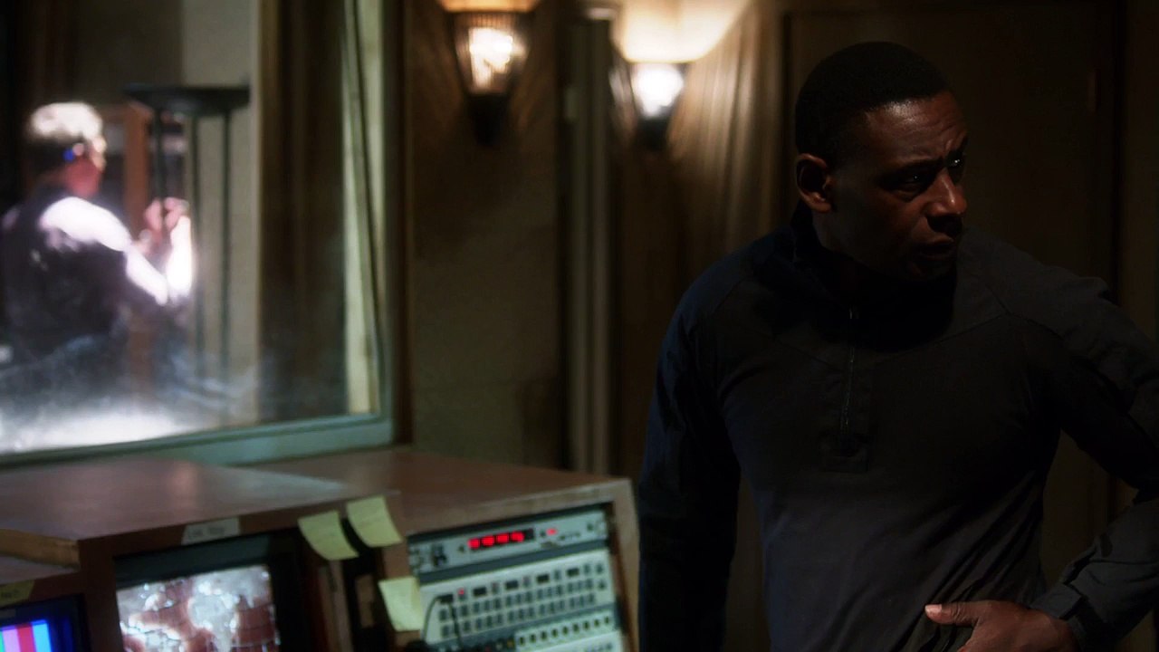 Supergirl 1x20 Sneak Peek #2 _Better Angels -Season Finale