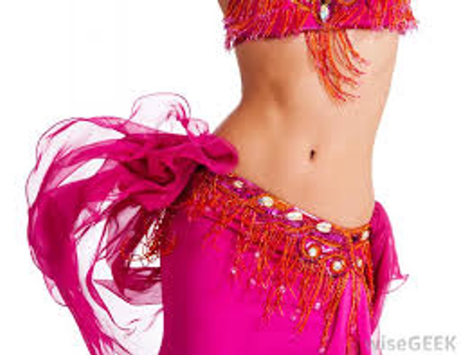 Lehenga Party Dancemehndi hay sajnay wali hatho mian