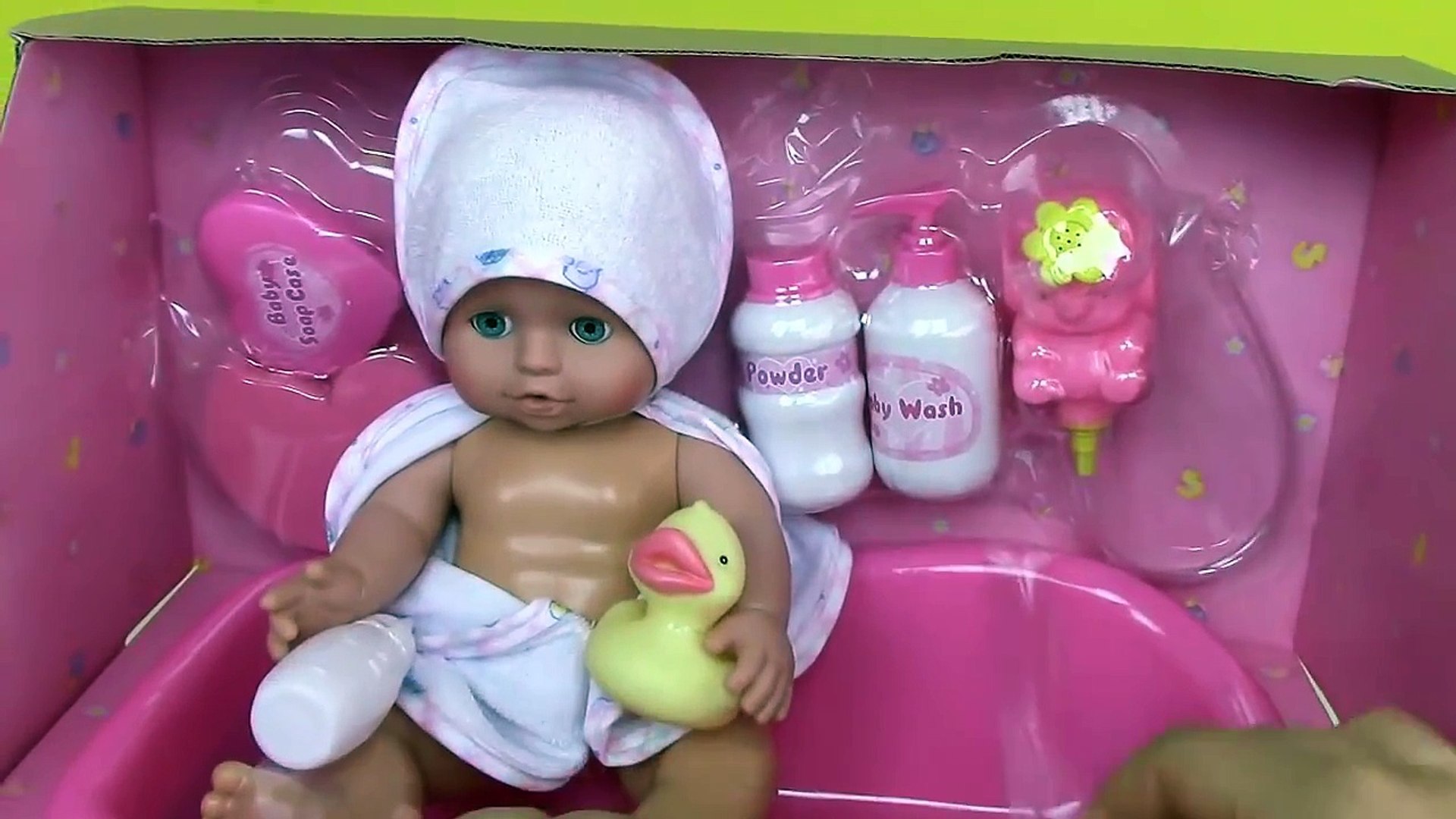 Oyuncak Bebek Banyo Yapma Oyun Seti Baby Toy Bathing Playset - Dailymotion  Video